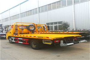 蒲江附近拖车救援搭电